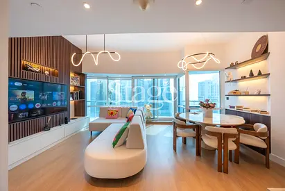 Upgraded | Fully Furnished | Next to Metro | Lake View