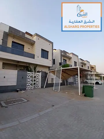 الياسمين – عجمان: فيلا واسعة ثاني ساكن، 5 غرف، مجلس، صالة، روف بجلسة، و كهرباء مواطن مخفضة. بـ 110 ألف (قابل للتفاوض) على 4 دفعات. الحق العرض الصادم!