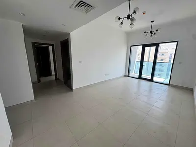 LUXURY | Pool & Gym | Prime location