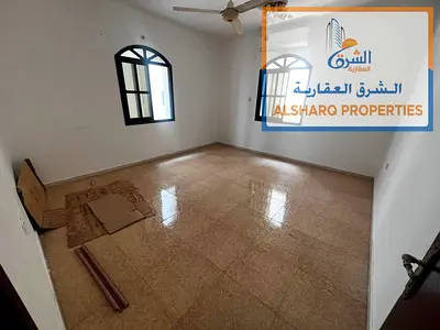 Excellent opportunity to live in an apartment in a prime location and at a reasonable price. Suitable for families. Flexible payment options. Free mai
