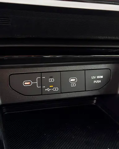 2027 KIA K5 缩略图 19