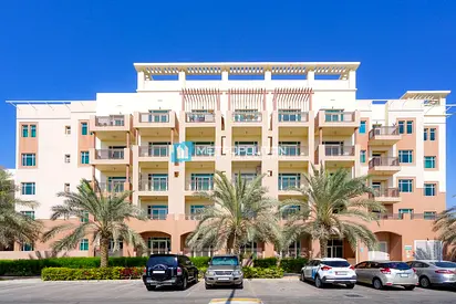 1BR with Balcony| Motivated Seller|Well Maintained