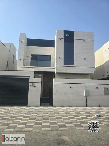 فيلا جديدة للإيجار بالحليو 2  أول ساكن  4 غرف