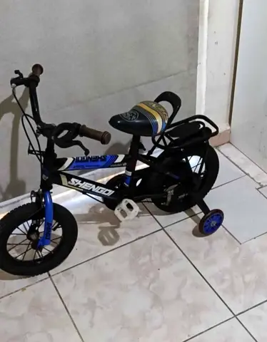 Kids' 12-inch Bicycle with Training Wheels - Good Condition