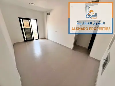 Master bedroom, second occupant, 2 balconies, 2 bathrooms, central air conditioning, close to Safee