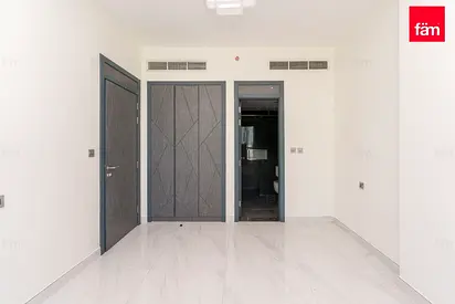 Rented | High ROI | Near To Park | Multiple Option