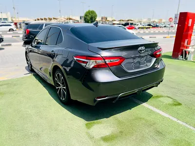 2020 Toyota CAMRY — фото 6