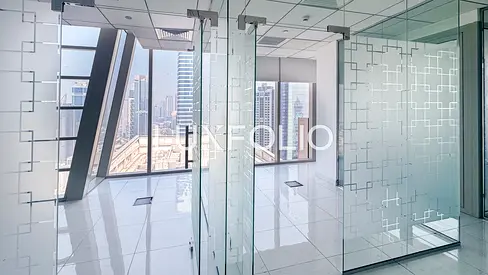 FITTED UNIT | VACANT | PARTITIONED