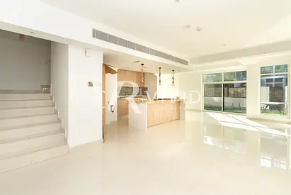 Maid's and Study | Fully Upgraded | Unfurnished