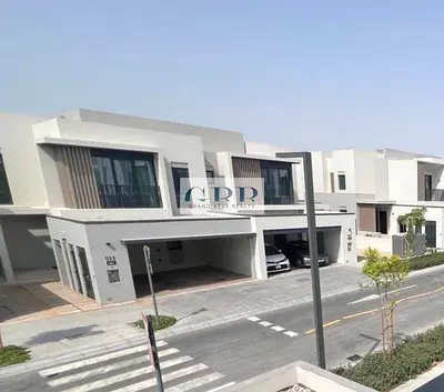 Spacious 4BR + Maid Villa | Jebel Ali Village