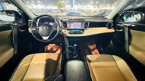 2018 Toyota RAV 4 — миниатюра 9