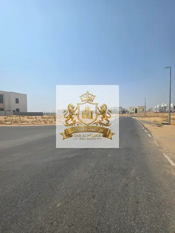للبيع / الشارقه / الحوشي / ارض سكني / ٥٣٠٠ قدم / زاويه شارعين