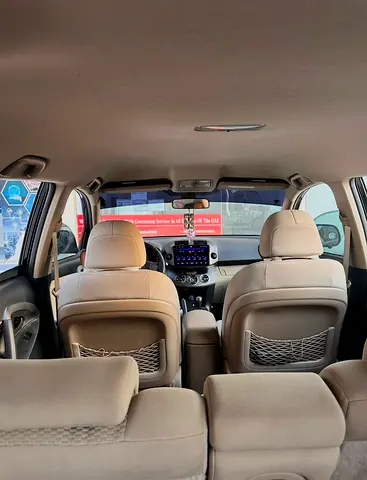 2011 Toyota RAV 4 照片 7