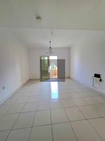 HOT OFFER ALL AREA FREE PARKING VERY GOOD FLET #1BHK WITH BALCONY