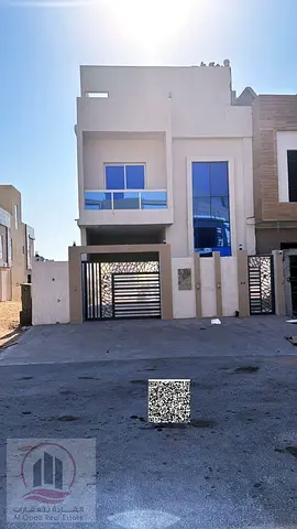 تاون هاوس للبيع شامل رسوم التسجيل والكهرباء والمياه  بعجمان الحليو 4 غرف ماستر ومجلس وصالة تملك حر لجميع الجنسيات وإمكانية التمويل البنكي