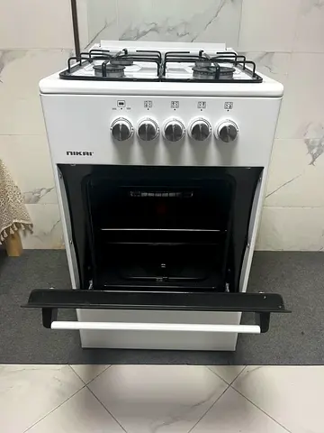 Nikai 4-burner Freestanding Gas Cooker with Oven - White