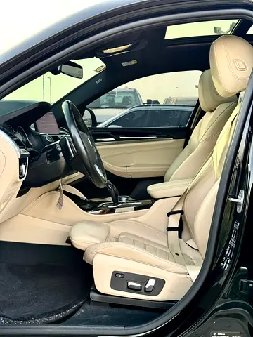 2020 BMW X4 缩略图 15
