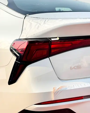 2027 KIA K5 缩略图 7