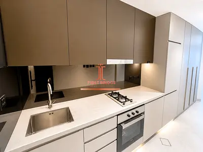 SPACIOUS STUDIO I CREEK VIEWS I HIGH FLOOR