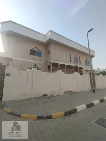 For sale: a two-story villa in Al Azra area, Sharjah.