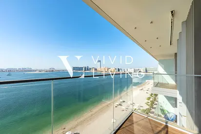 Mid Floor | Palm Jumeriah View | Private Beach