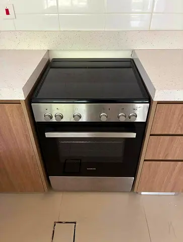 Siemens electric cooker for sell 60×60cm 💯 good working