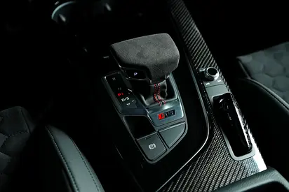 2024 AUDI RS4 — миниатюра 14