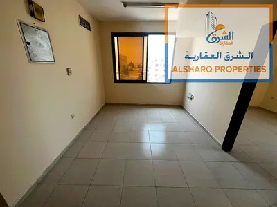 للإيجار السنوي – شقة غرفتين وصالة في النعيمية 2 – عجمان