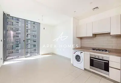 Pool View | Mid Floor | Great Amenities