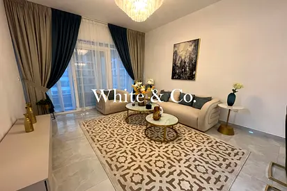 12 CHEQUES | CLOSE TO METRO | PRIVATE POOL