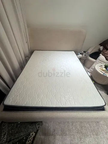 200 x 160 cm Mattress – Like New