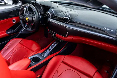 صورة مصغرة 7 لـ 2020 Ferrari PORTOFINO