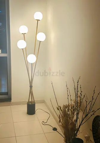 Floor lamp