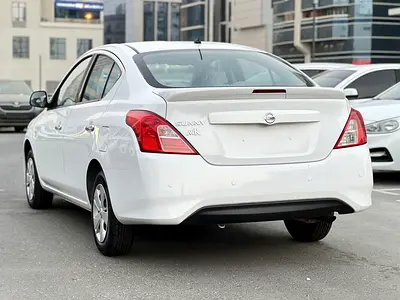 2023 Nissan SUNNY 照片 6