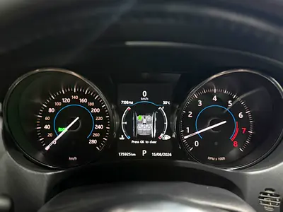 2017 Jaguar XE 缩略图 10
