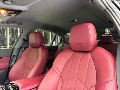 صورة مصغرة 18 لـ 2025 BMW 5-SERIES