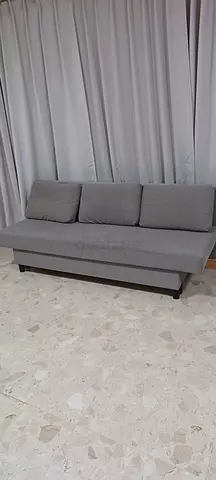 Modern light grey 3-seater Sofa Bed with Storage - Excellent condition