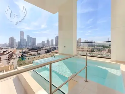 Private Pool | Vacant | Best Possible Price