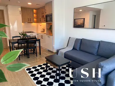 Contemporary 1-Bed l Furnished l Vacant