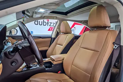 صورة 11 لـ 2018 Lexus ES-SERIES