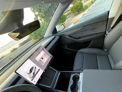 2025 Tesla MODEL Y 缩略图 8