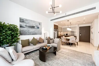 Vacancy June | Corner Unit | Private Beach Access
