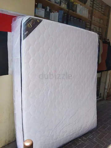 Mattress with top foam 180x200cm King size. All times delivery service available