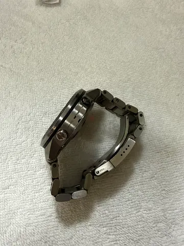 Garmin MARQ Aviator (Gen 2) Titanium Smartwatch - Excellent Condition