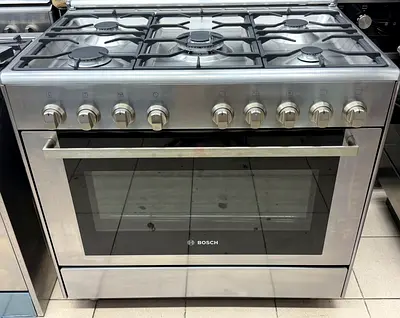 Bosch Stainless Steel Gas Range with Oven - 5 Burners
