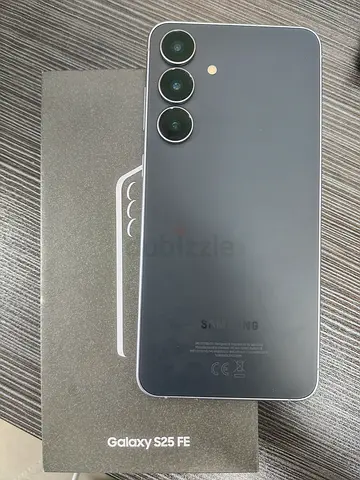 Samsung S25 FE _ 256 GB Storage/8 GB RAM