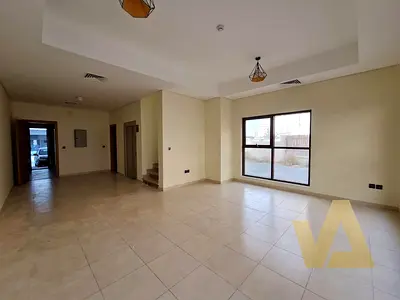PRIME LOCATION | Corner villa | private pool