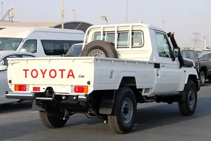 صورة 5 لـ 2026 Toyota LAND CRUISER 70 SERIES