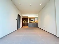 1BR Apartment | Beverly Residence 2 | Pool & Downtown View | Unfurnished