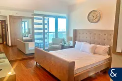 Palm Views | Fully Upgraded | Maids Room